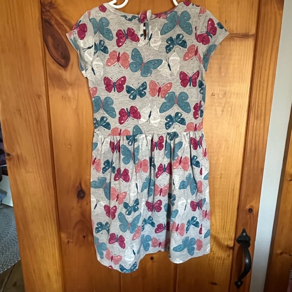 Little girl short sleeve butterfly dress. - Picture 4 of 4